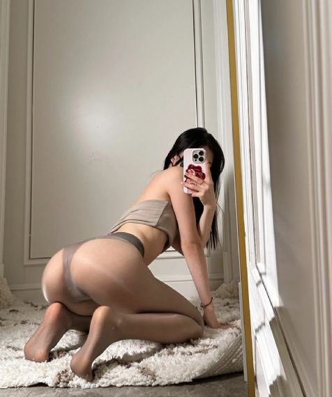 欧美女阴写真_免费超清在线观看