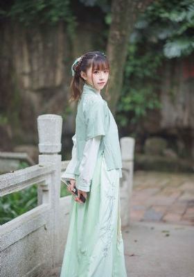 人妻含泪让粗大挺进_HD免费观看超清