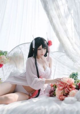 欧美明星街拍海报_1080P完整在线观看
